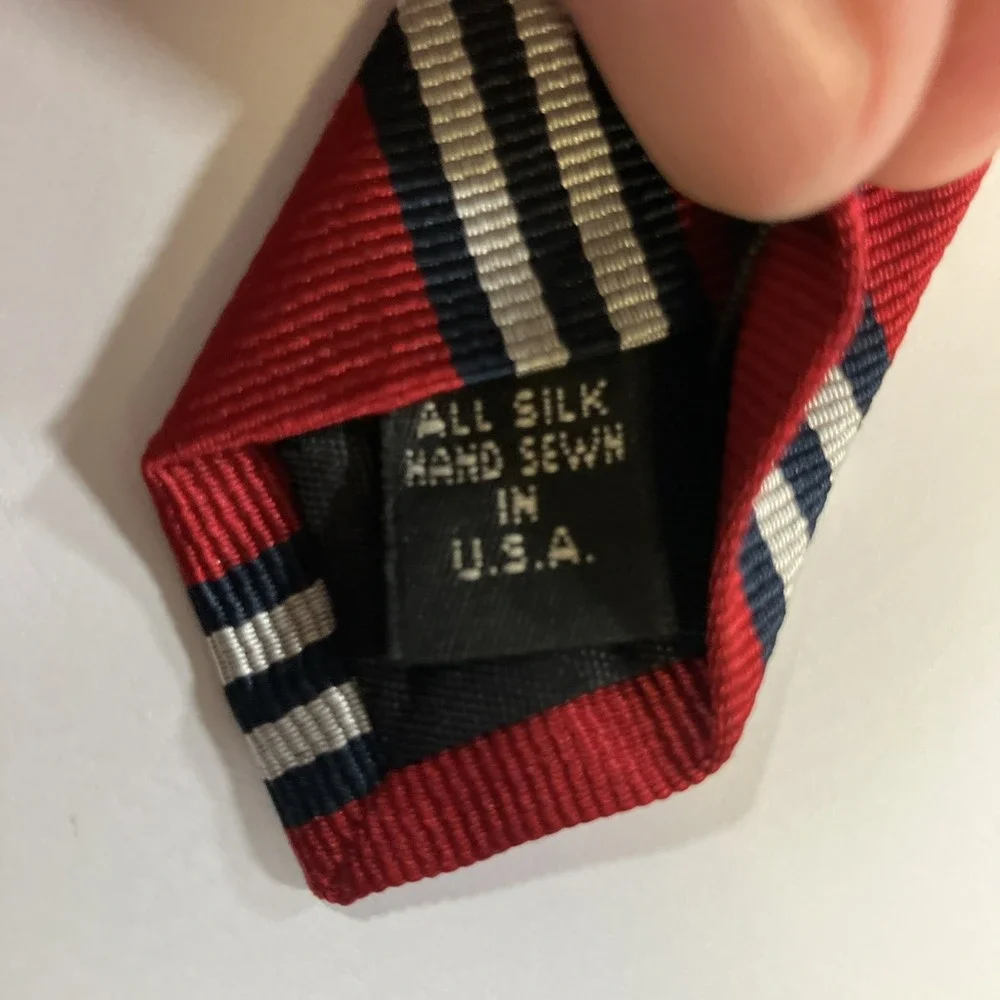Jos A‎ Bank Red Repp Stripe Silk Tie Handsewn in USA Mens Necktie